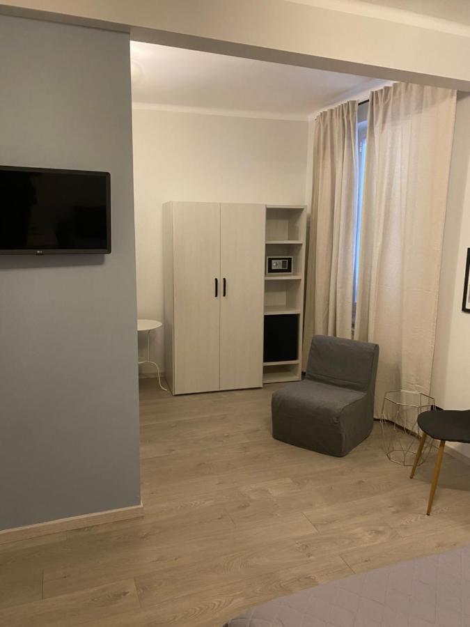Hotel Fiorenza & Banksia Meuble Alassio Bagian luar foto